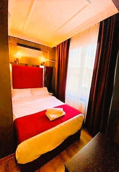K Royal Hotel - Old City Стамбул Экстерьер фото